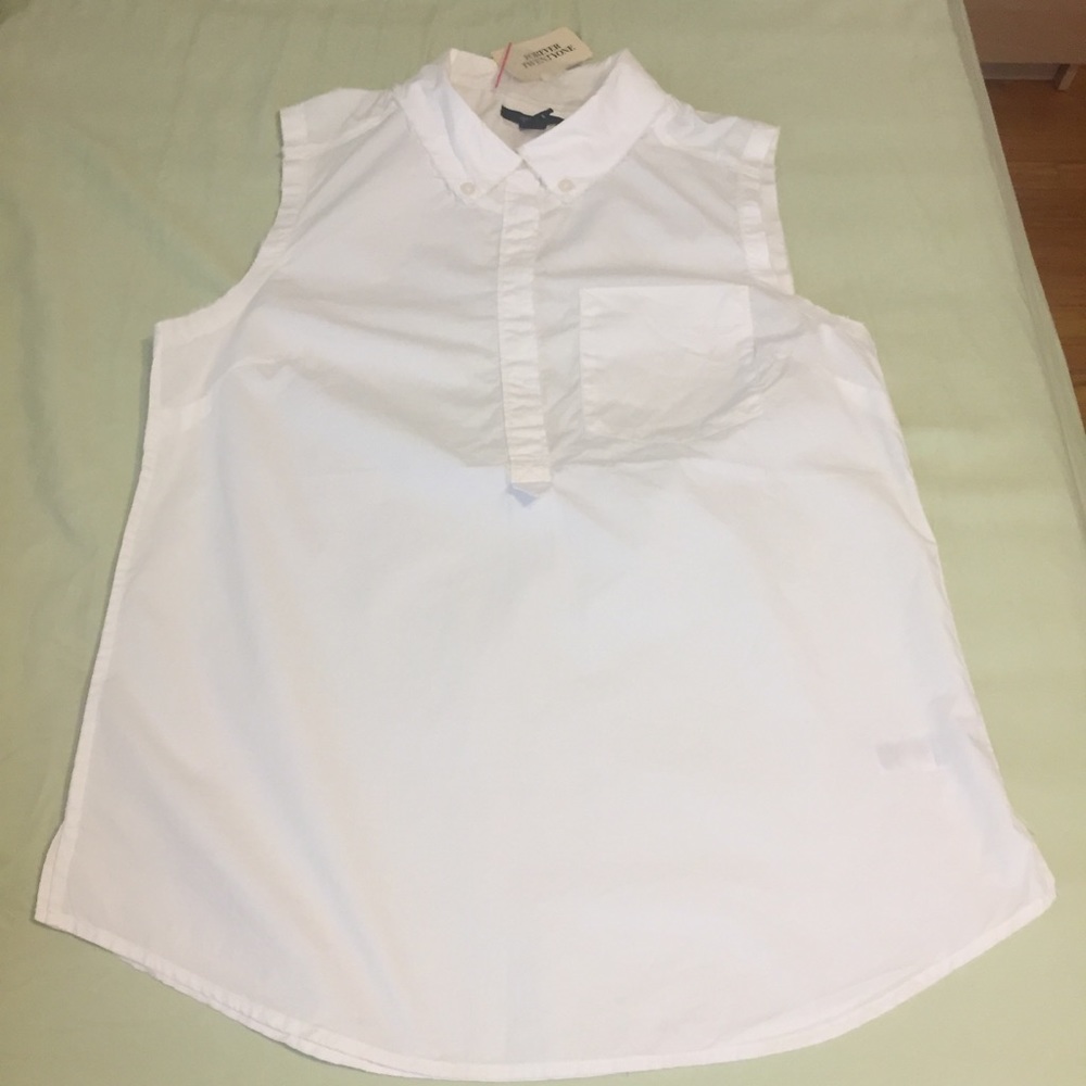 Forever 21 distressed pocket collar shirt